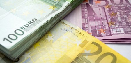 Шелест хрустящих купюр: как будут выглядеть обновленные евро