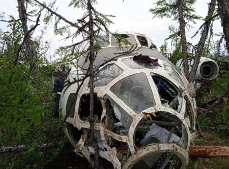 Выжили в авиакатастрофе: пилот посадил неисправный Ан-30 в Якутии и спас жизни